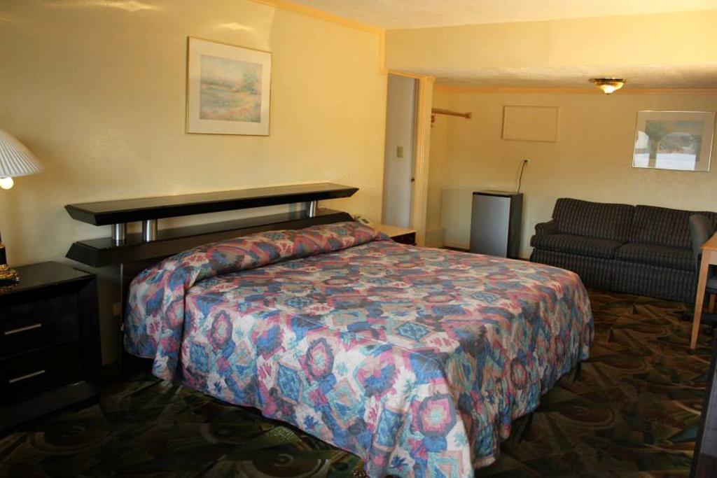 Presidential Inn And Suites Lyons Eksteriør bilde